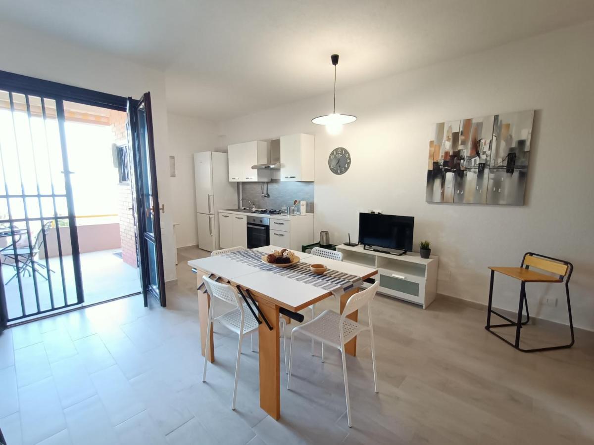 Venusilia Apartment - Free Parking Aci Castello Esterno foto