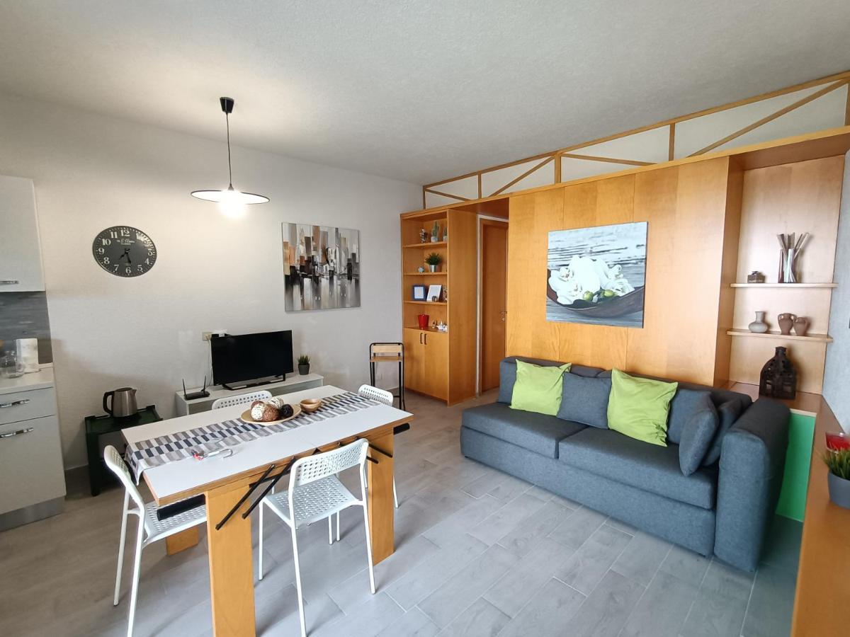 Venusilia Apartment - Free Parking Aci Castello Esterno foto