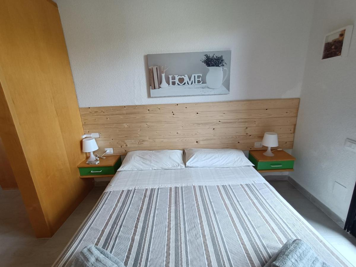 Venusilia Apartment - Free Parking Aci Castello Esterno foto